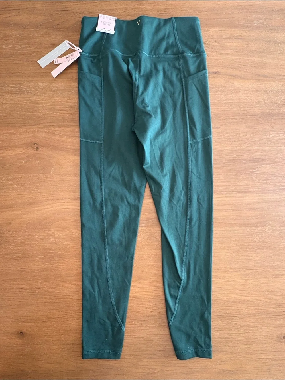 Victoria's Secret Evergreen Crop Tank & 7/8 Leggings 2-Piece Workout Set